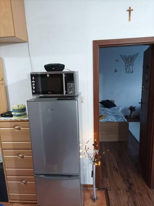 Byt V Centre Mesta سنينا المظهر الخارجي الصورة